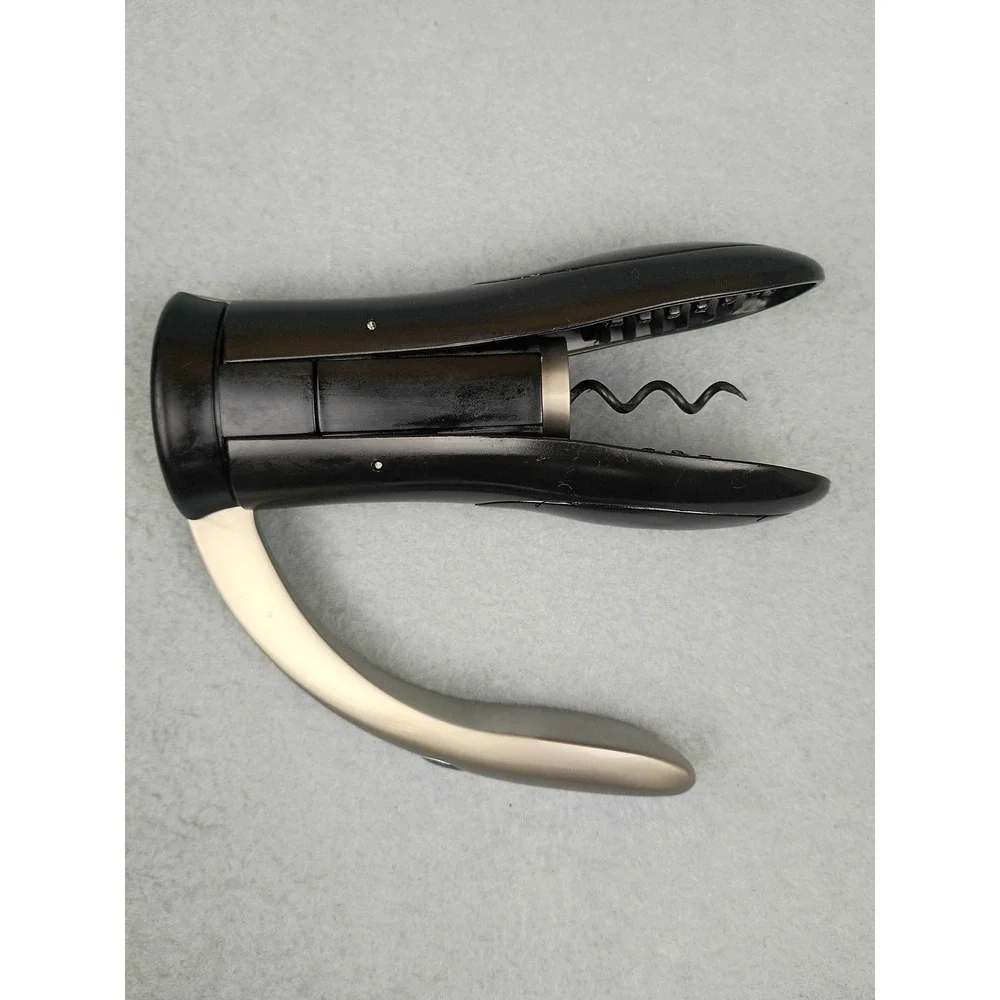 Turning Leaf Lever Style Wine Bottle Opener Corkscrew Black and Gold